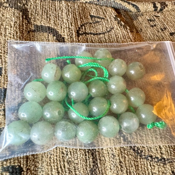 Adventurine gemstone beads. - Picture 5 of 6